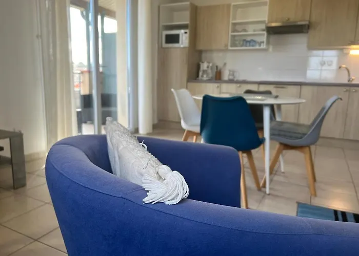 Le Parc! T3 Climatise, Parking, Piscine Apartman